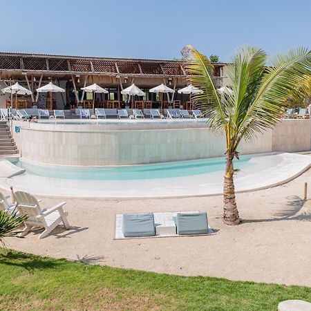 Готель Le Pirate Gili Meno - Adults Only Екстер'єр фото
