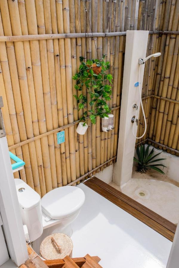 Готель Le Pirate Gili Meno - Adults Only Екстер'єр фото